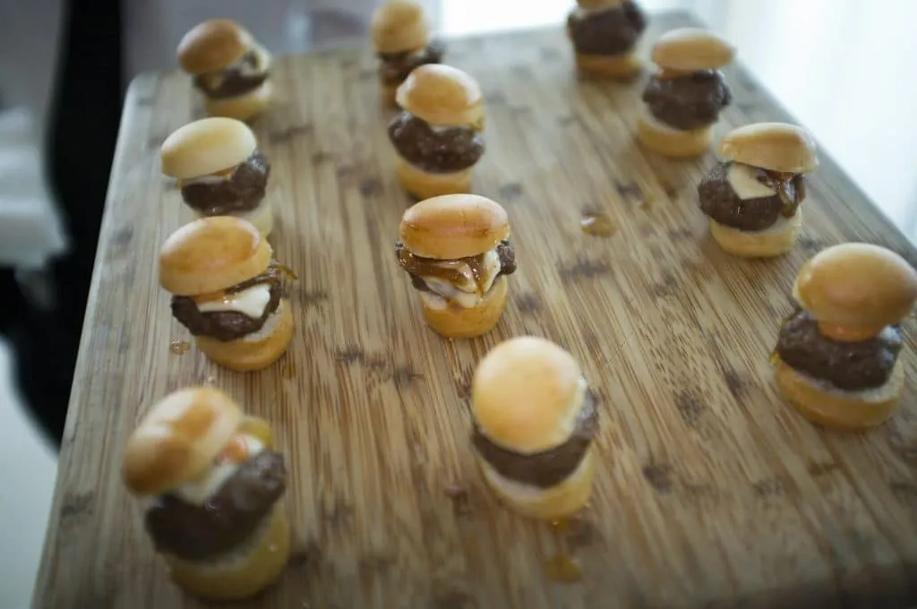 Cheeseburgers with Carmelized Onions and Special Sauce 1024x680 - Butlered Hors d'oeuvres